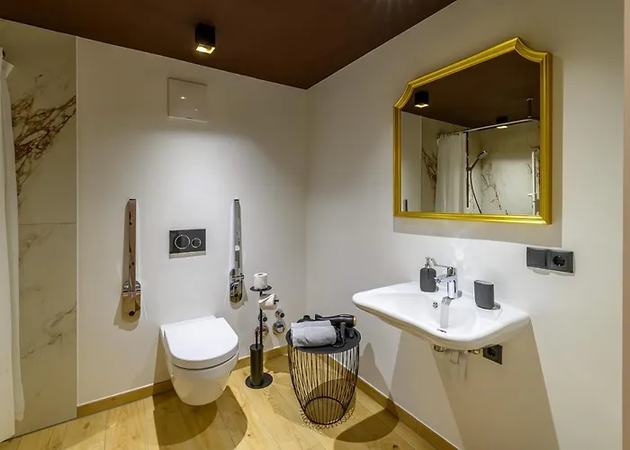 Gh Alte Post 1 Kadett شقة *